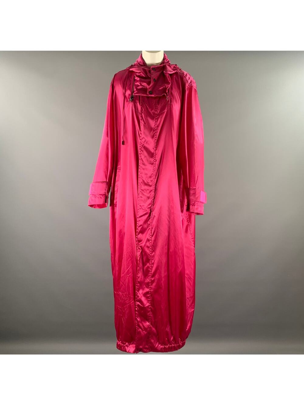 TOM FORD Size S Pink Silk Blend Zip  Snaps Coat